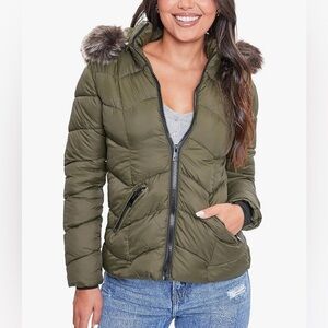 YMI Olive Army Green Quilted Puffer Jacket with Zip Off Faux Fur Trimmed Hood